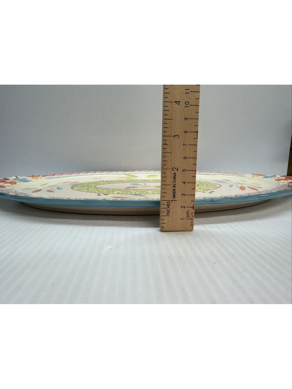 Temptations Tara Old World Springfetti Oval Serving Platter 18